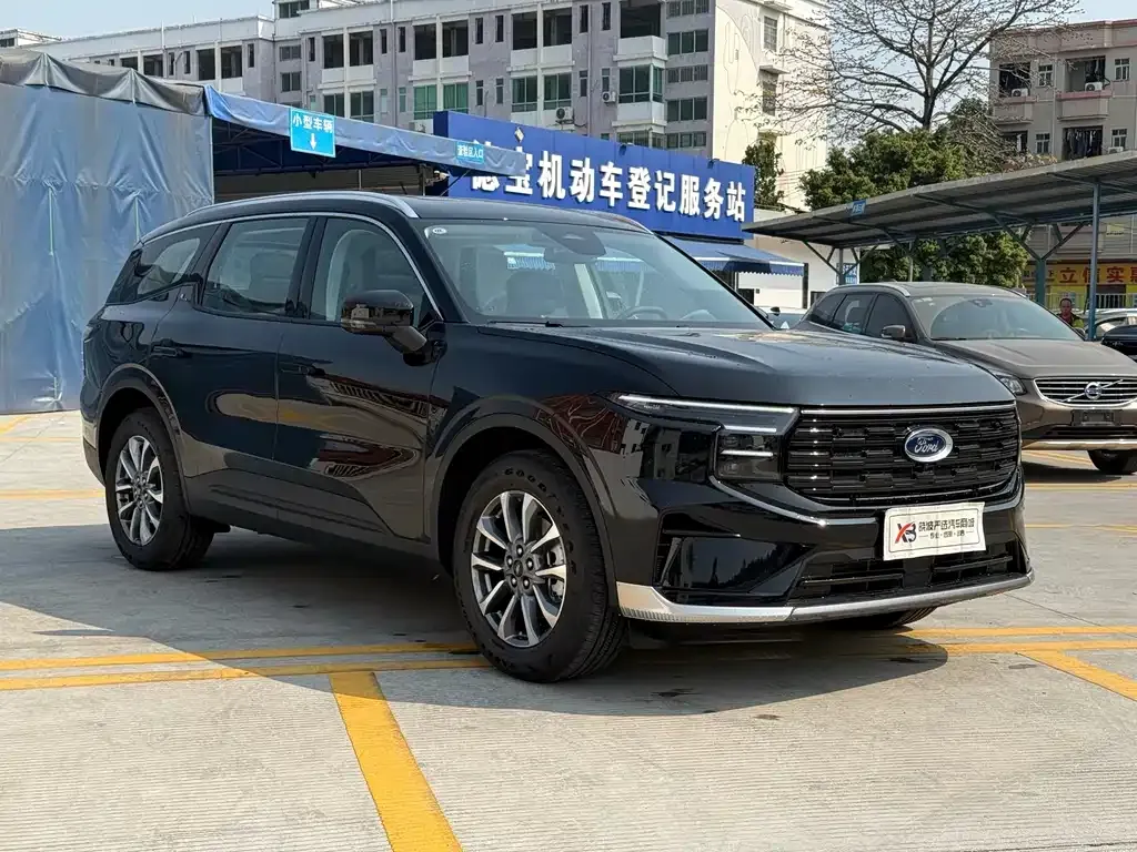 Ford Edge 2025 из CN, фото 3