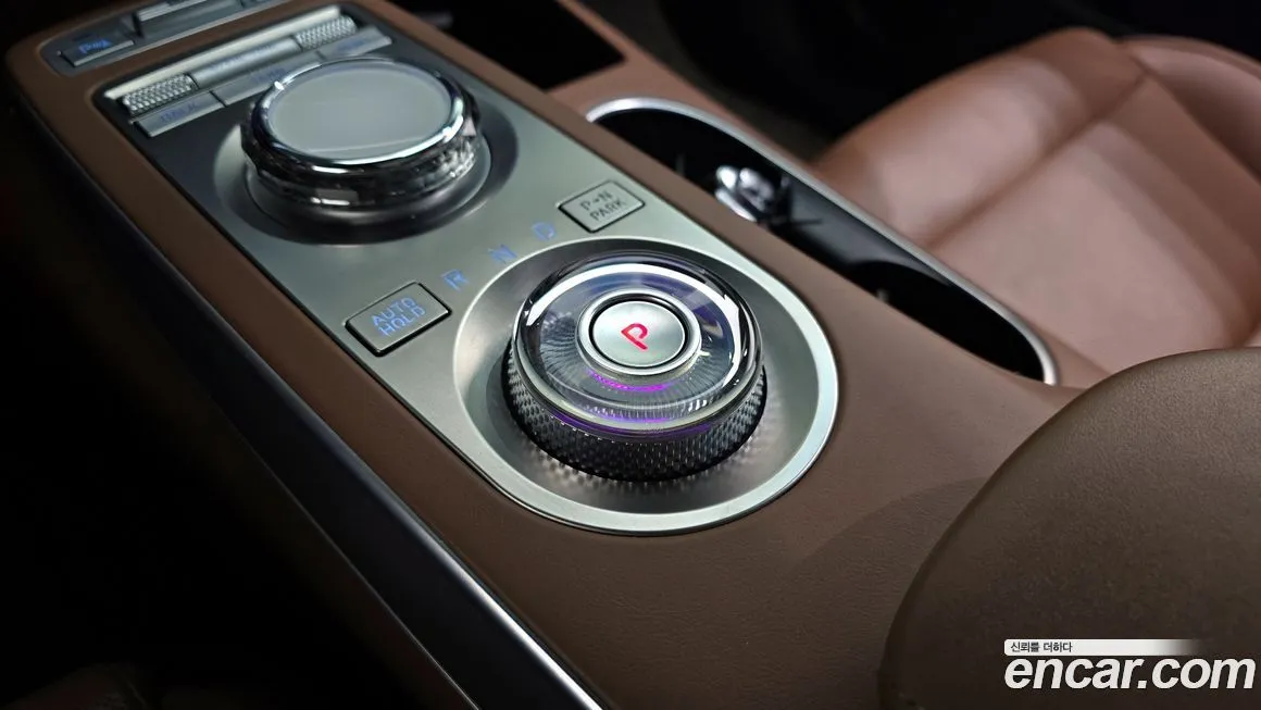 Genesis GV70 — фото 4