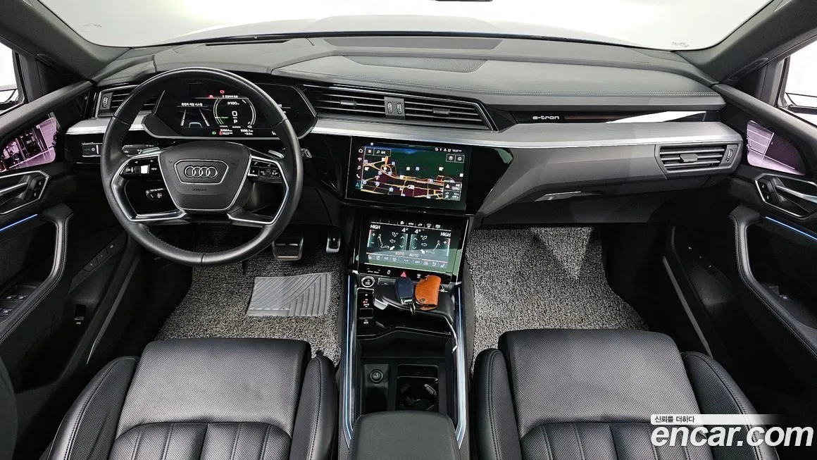 Audi e-tron 2021 из KR, фото 6