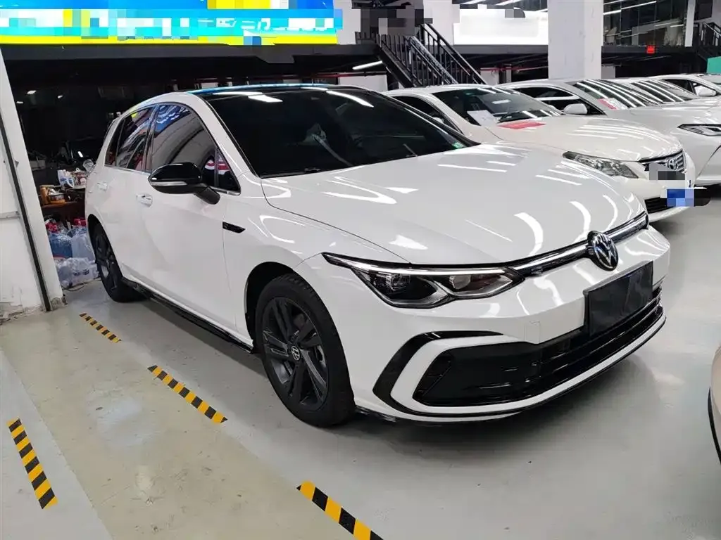Volkswagen Golf 2022 из CN, фото 3