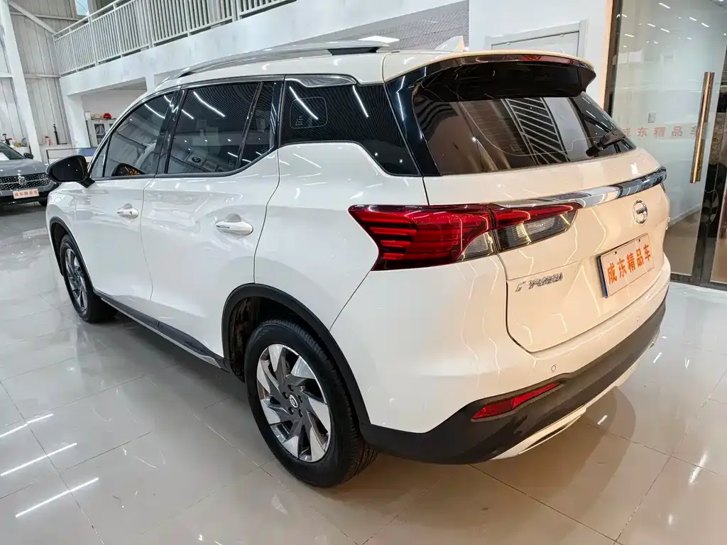 GAC Motor Trumpchi GS4 — фото 2