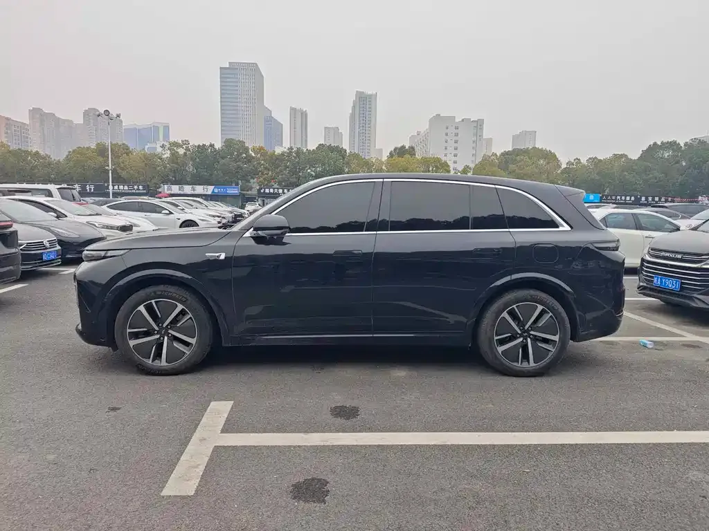 Li Auto L7 2024 из CN, фото 2