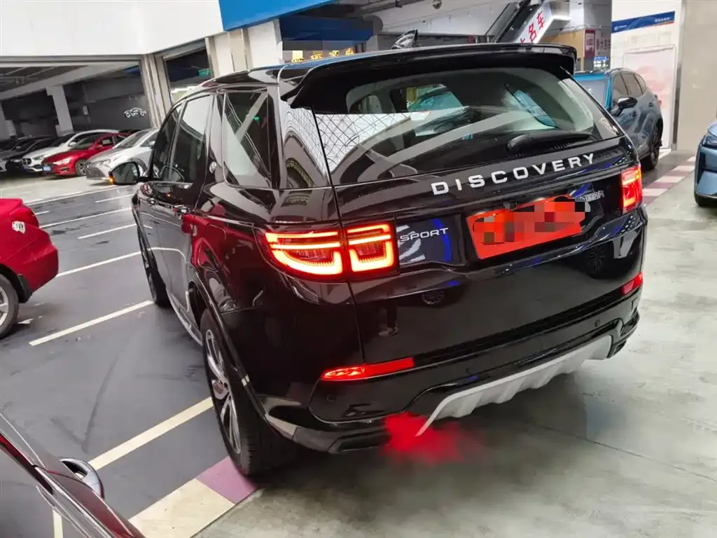 Land Rover Discovery Sport Hybrid 2023 из CN, фото 2