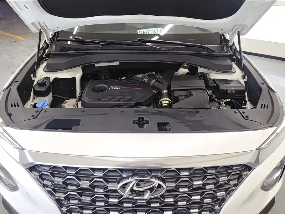 Hyundai Santa Fe 2021 из CN, фото 9