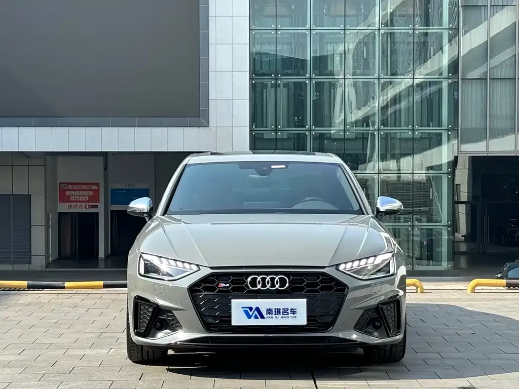Audi S4 2023 из CN, фото 2
