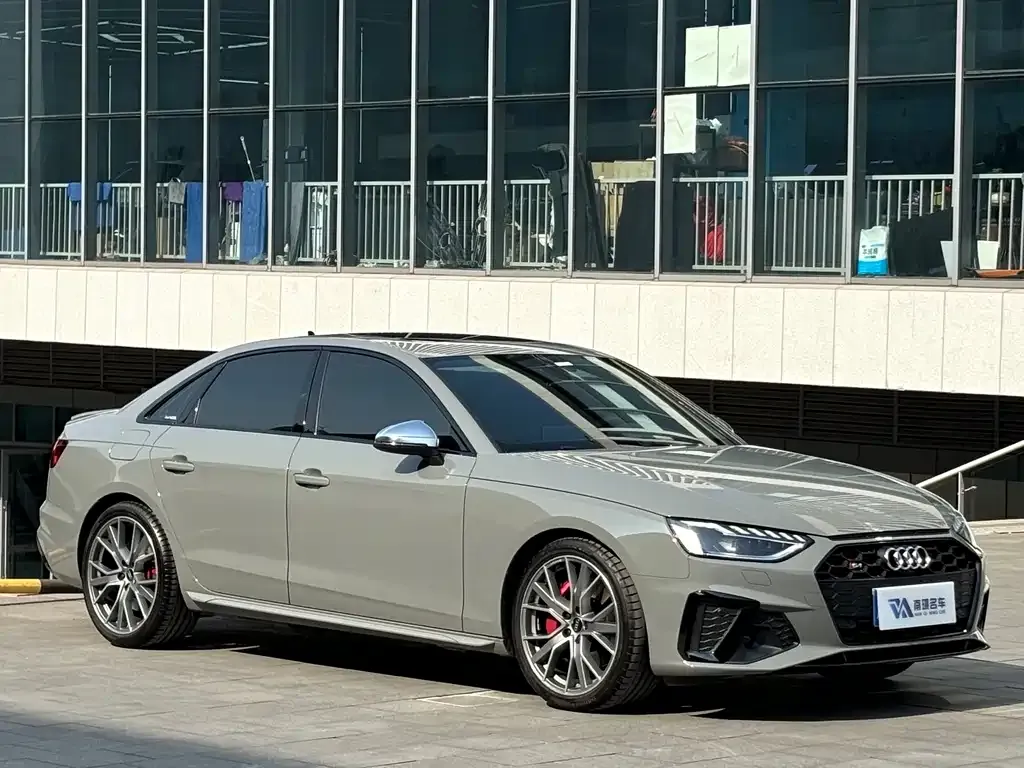 Audi S4 2023 из CN, фото 7
