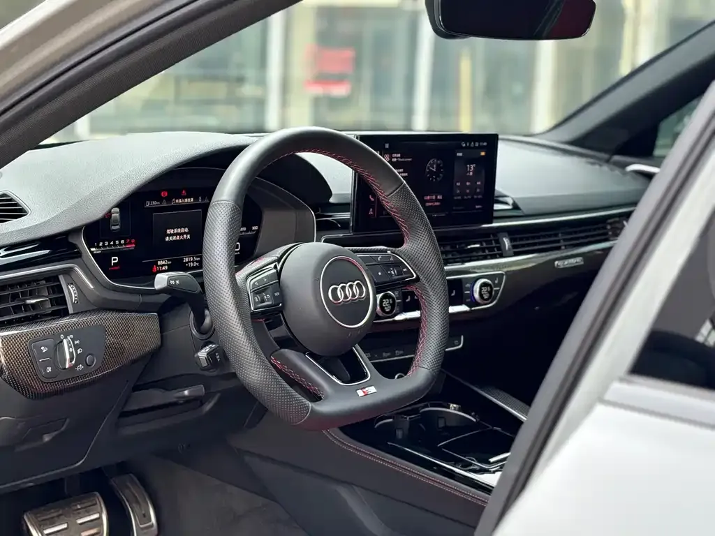 Audi S4 2023 из CN, фото 10