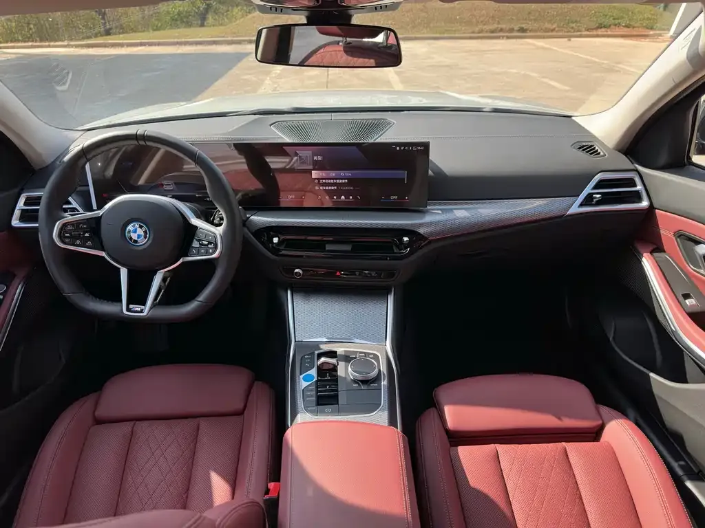 BMW i3 — фото 9
