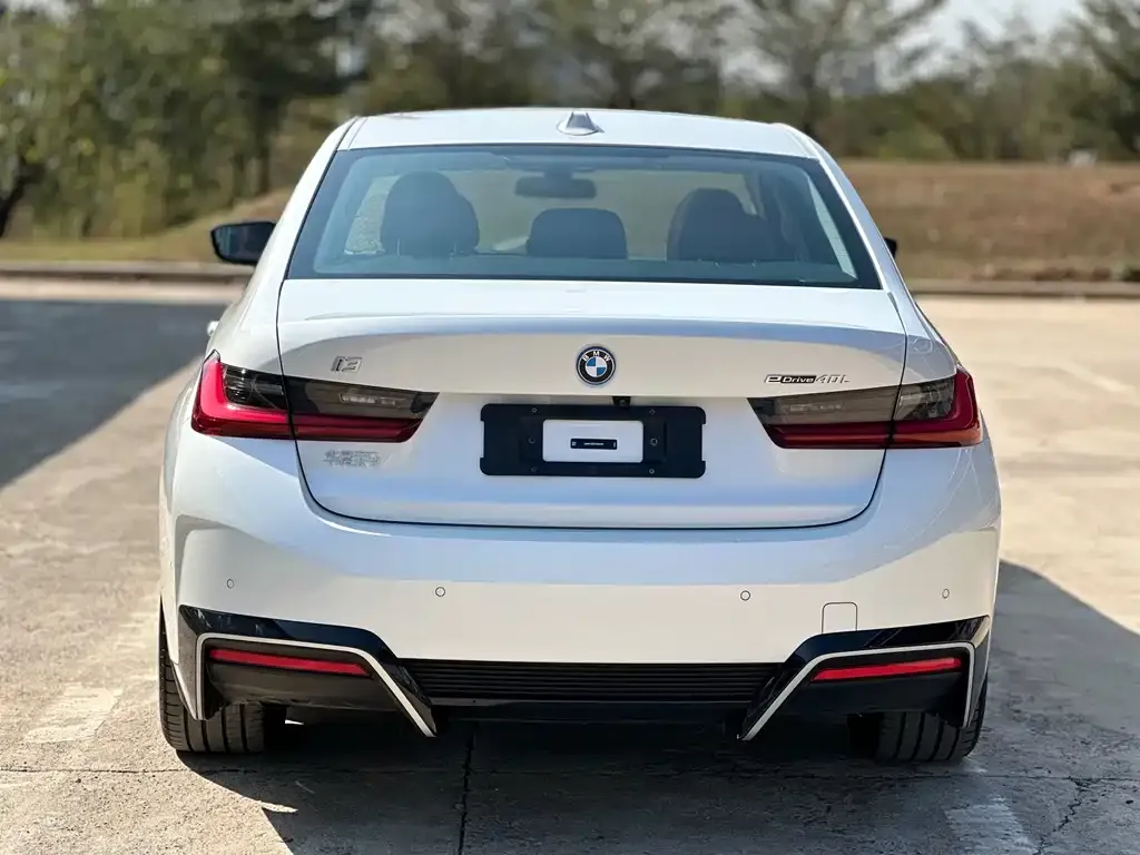 BMW i3 — фото 3