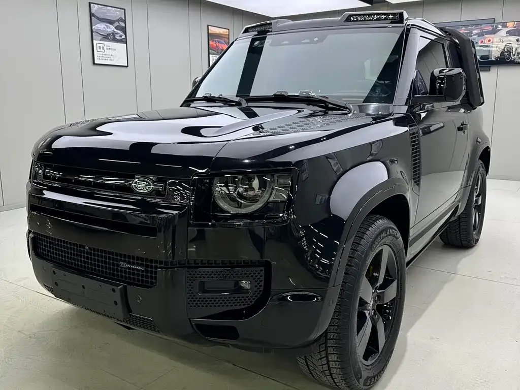 Land Rover Defender 2023 из CN, фото 1