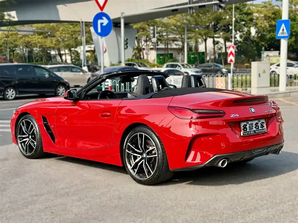 BMW Z4 — фото 9