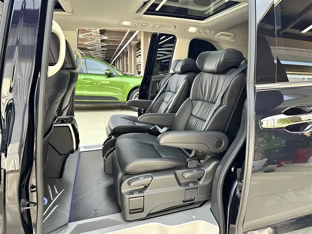 Honda Odyssey 2024 из CN, фото 6