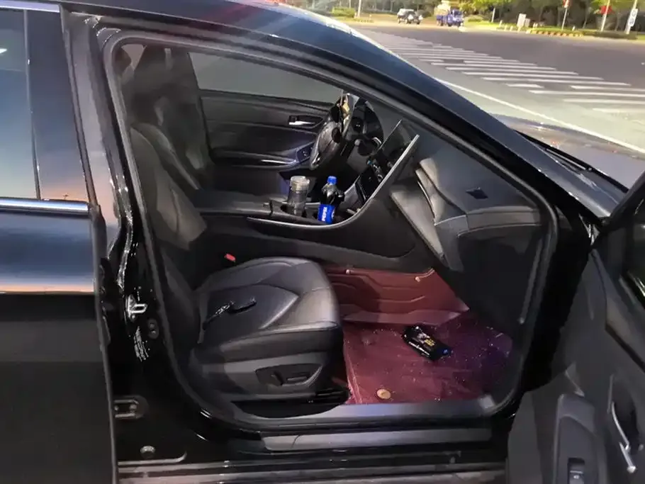 Toyota Avalon 2024 из CN, фото 4