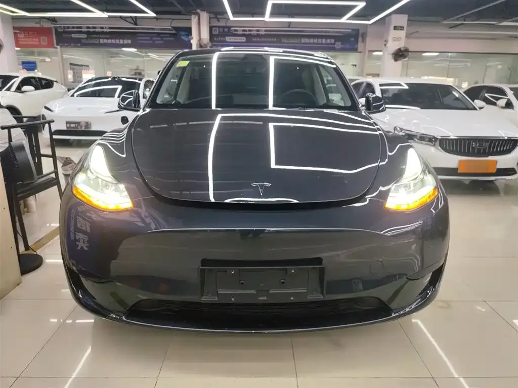 Tesla Model Y 2024 из CN, фото 5