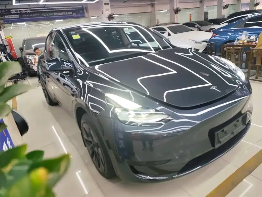 Tesla Model Y 2024 из CN, фото 2