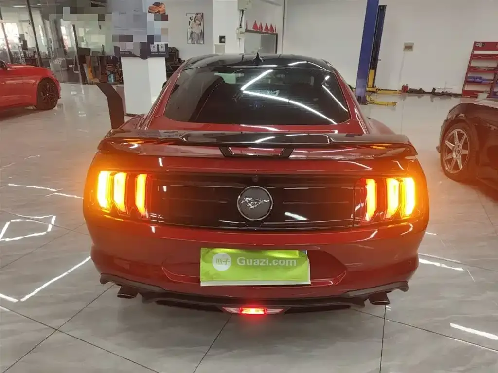 Ford Mustang 2023 из CN, фото 3