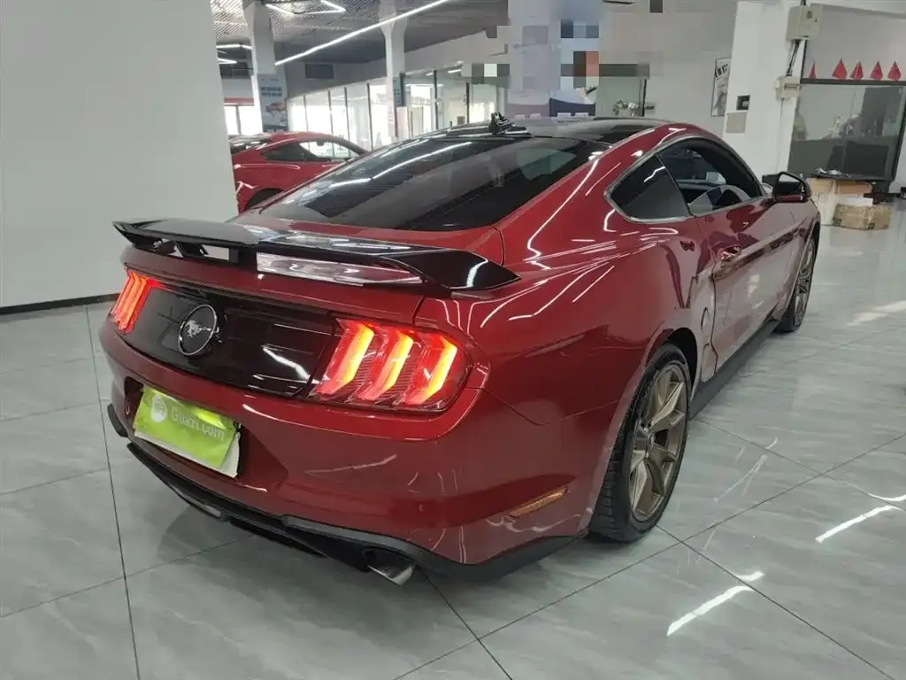 Ford Mustang 2023 из CN, фото 6