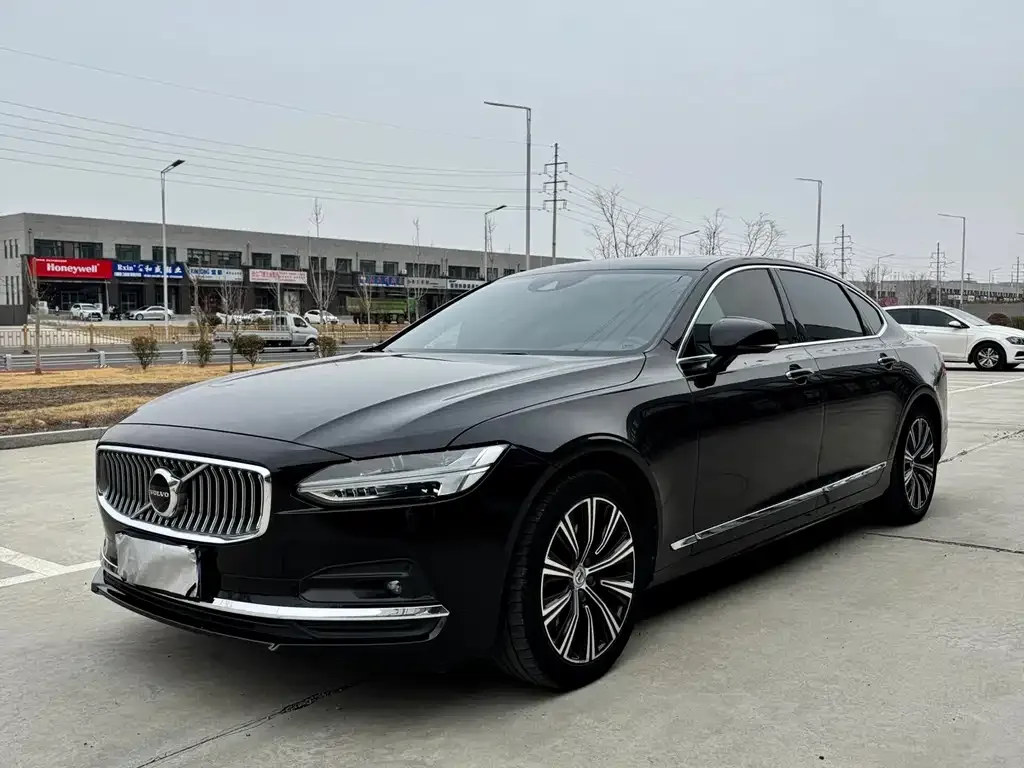 Volvo S90 2021 из CN, фото 1