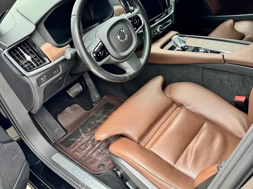 Volvo S90 2021 из CN, фото 5
