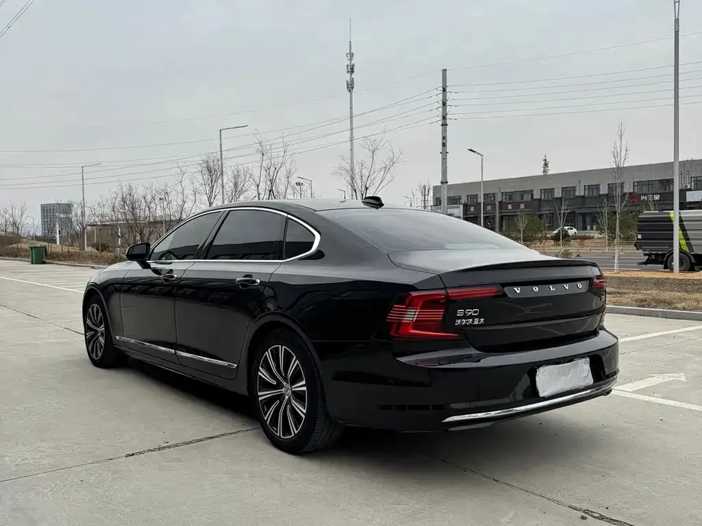 Volvo S90 2021 из CN, фото 8