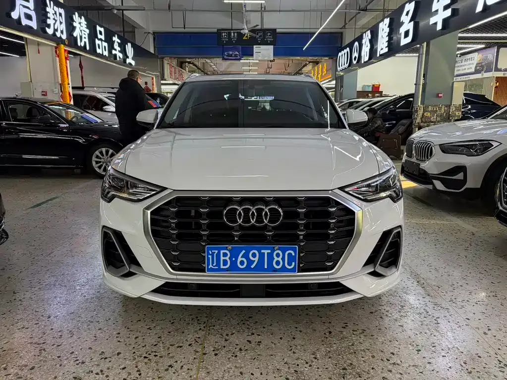 Audi Q3 2021 из CN, фото 4
