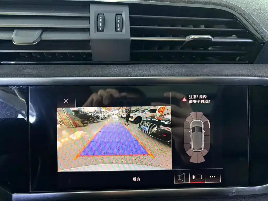 Audi Q3 2021 из CN, фото 8