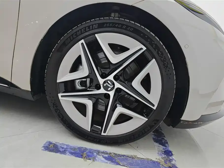 Roewe Feifan F7 2023 из CN, фото 7