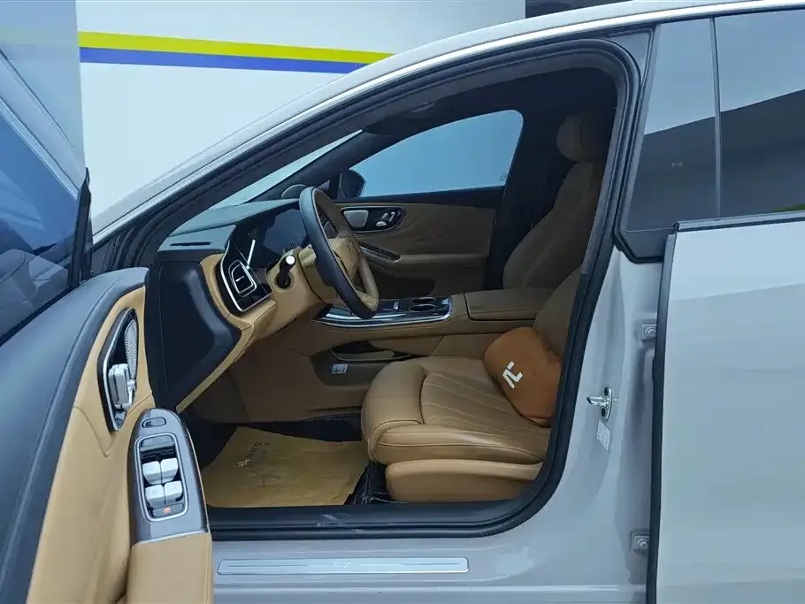 Roewe Feifan F7 2023 из CN, фото 10