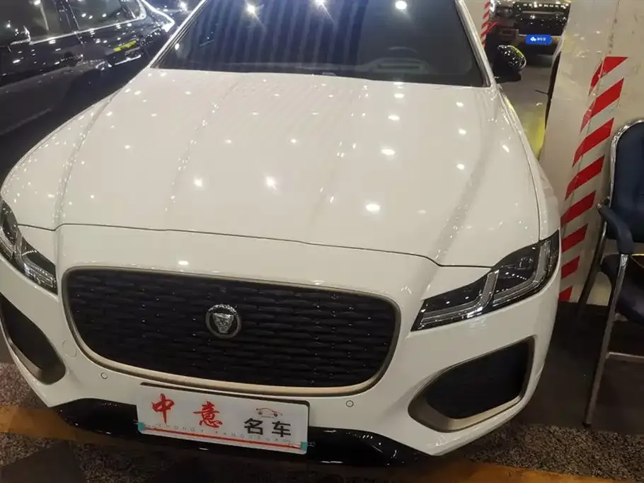 Jaguar XFL — фото 10