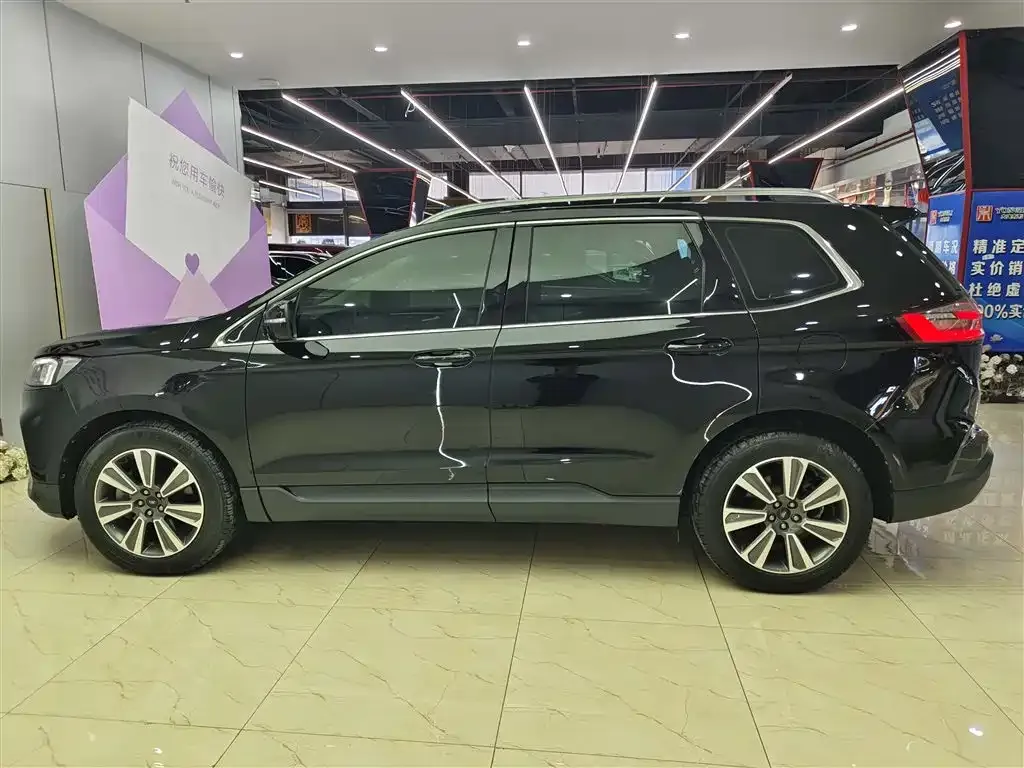 Ford Edge 2021 из CN, фото 3