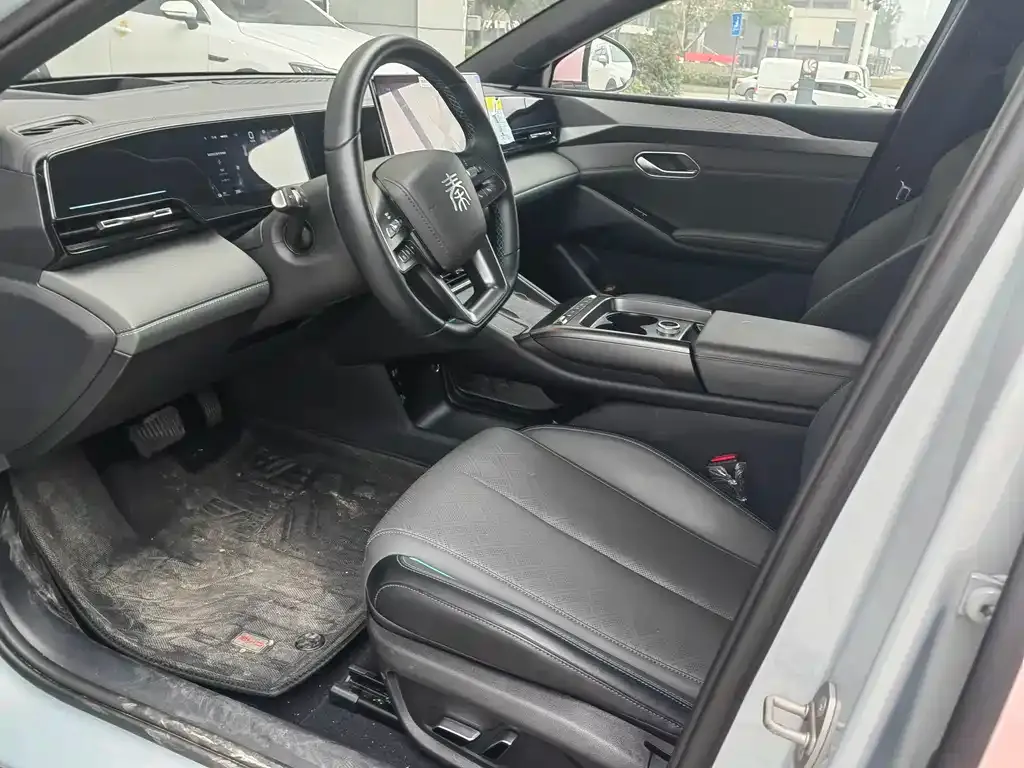 BYD Qin L 2025 из CN, фото 7