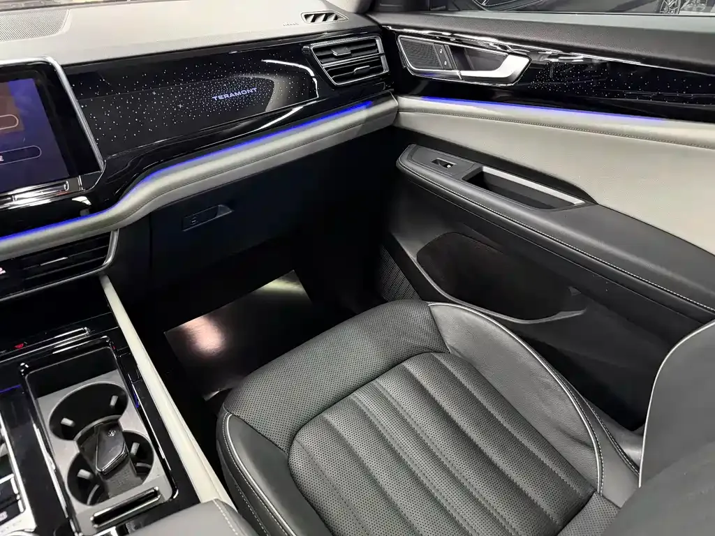 Volkswagen Teramont 2022 из CN, фото 8
