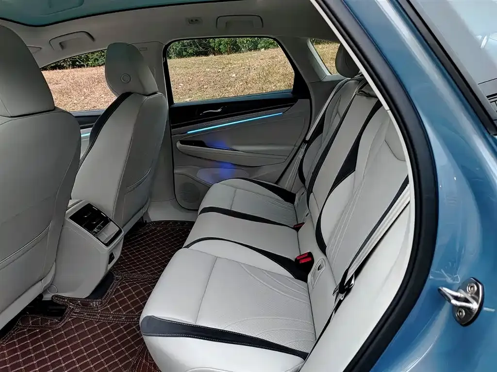 Volkswagen ID.7 VIZZION 2023 из CN, фото 5