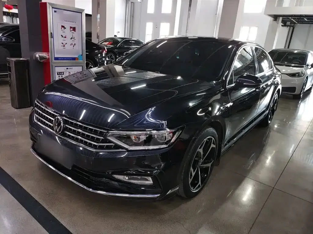 Volkswagen Magotan 2024 из CN, фото 1