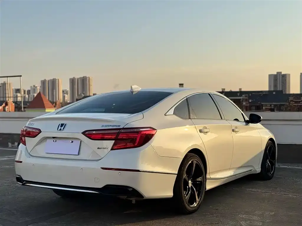 Honda Inspire 2022 из CN, фото 7