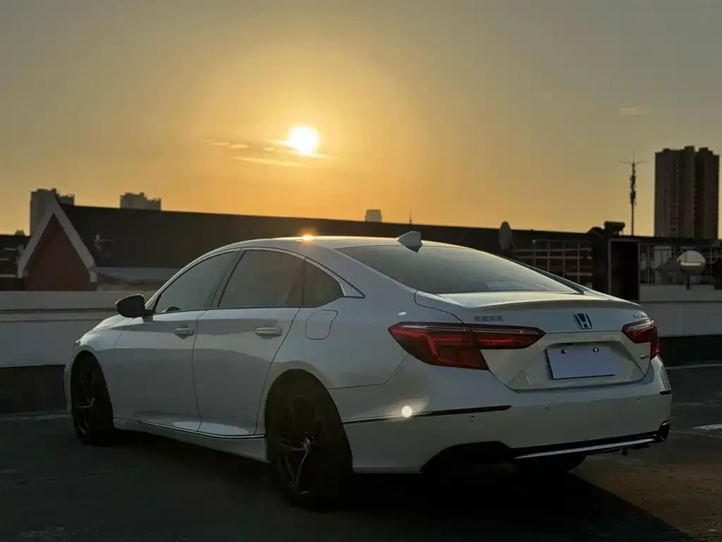 Honda Inspire 2022 из CN, фото 3