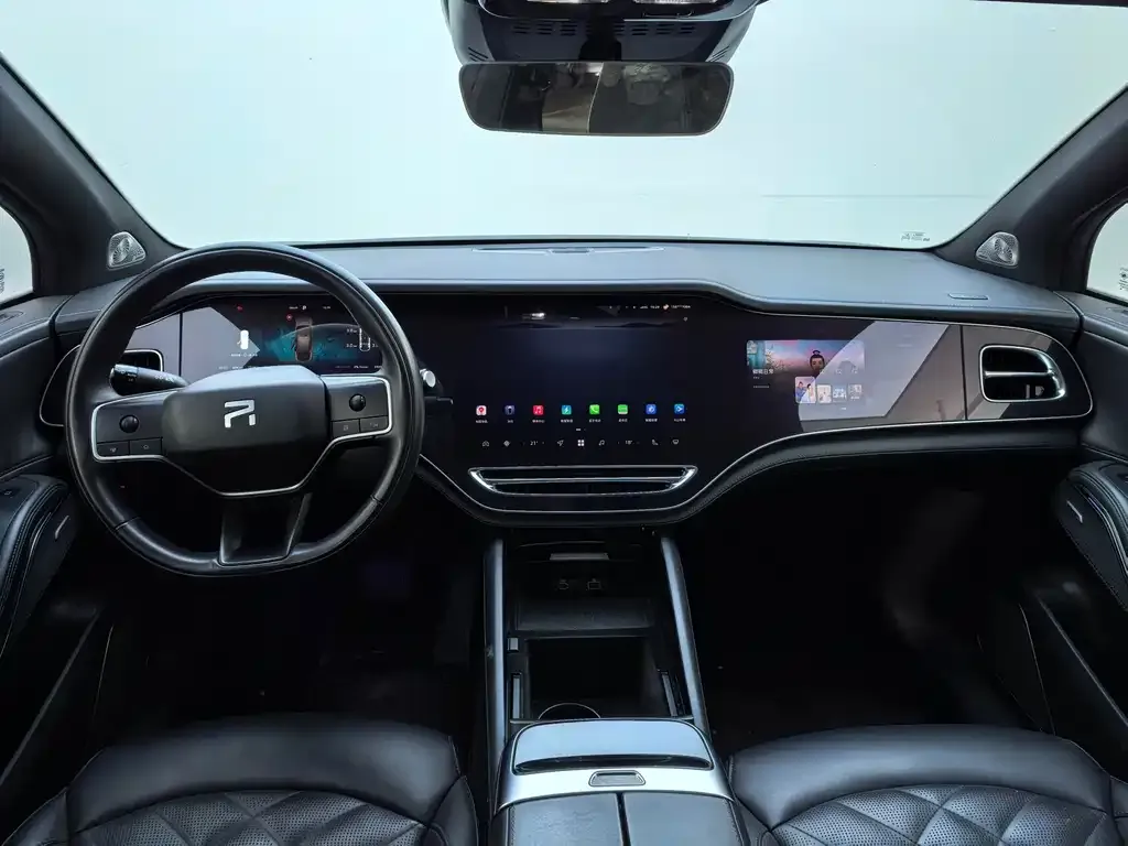 Roewe Feifan R7 2024 из CN, фото 4