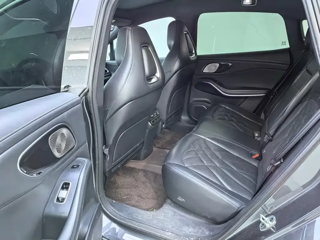 Roewe Feifan R7 2024 из CN, фото 6