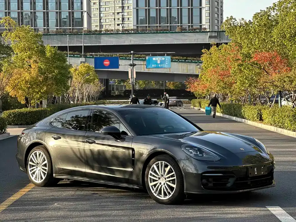 Porsche Panamera 2021 из CN, фото 2
