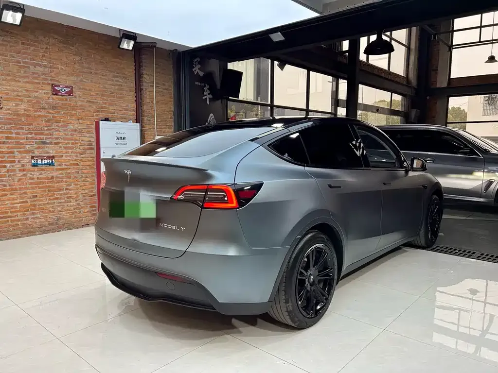Tesla Model Y 2023 из CN, фото 5