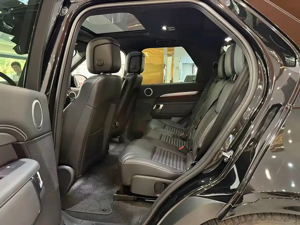 Land Rover Discovery 2025 из CN, фото 7