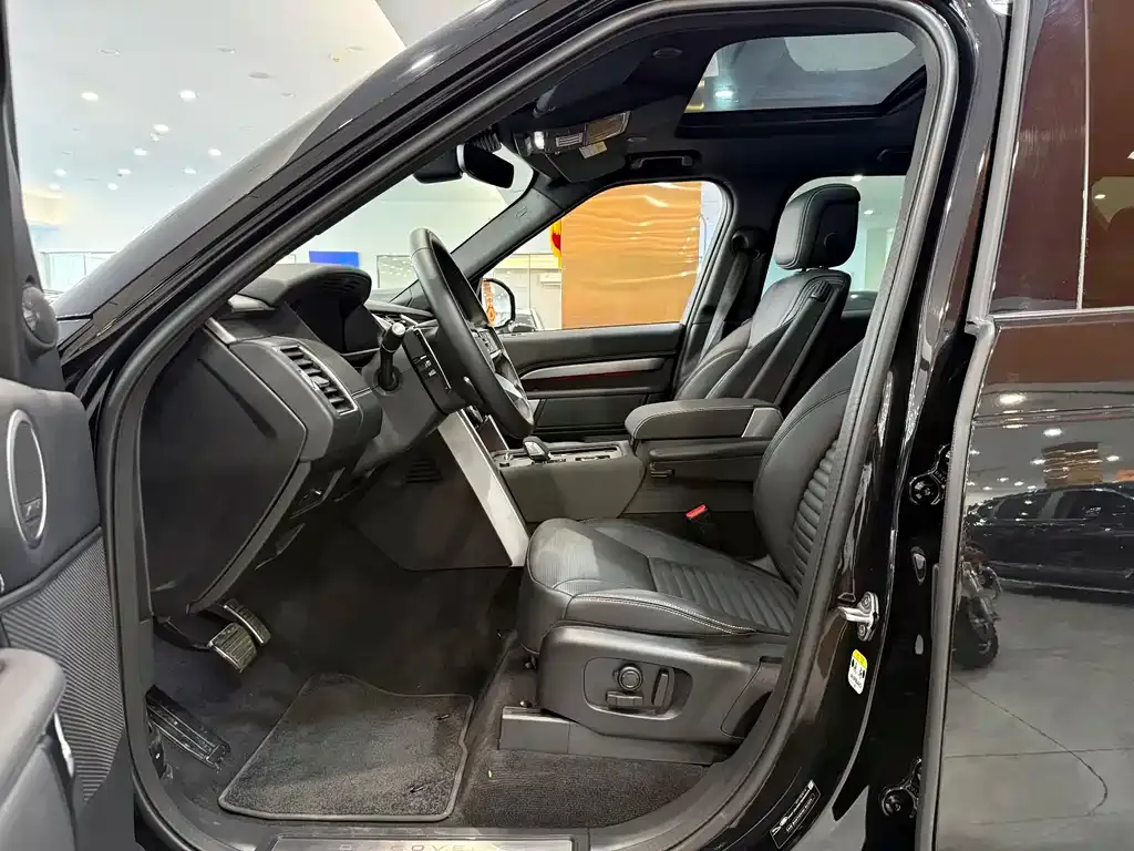 Land Rover Discovery 2025 из CN, фото 4