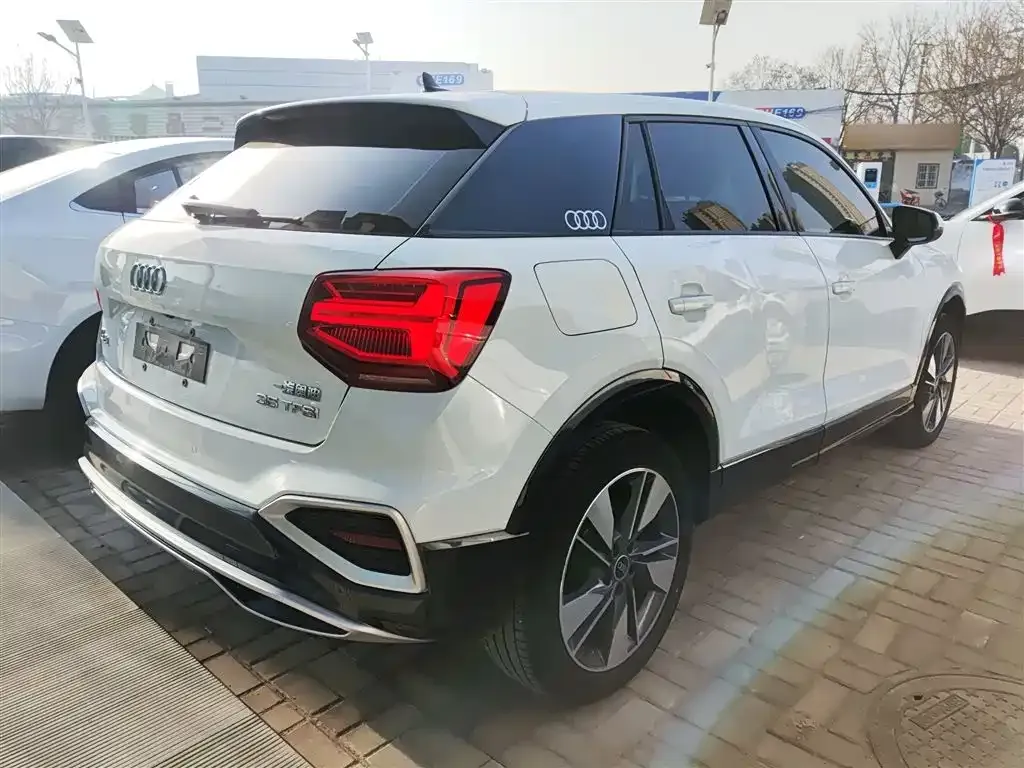 Audi Q2L 2022 из CN, фото 5