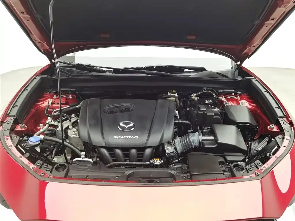 Mazda CX-30 2021 из CN, фото 9