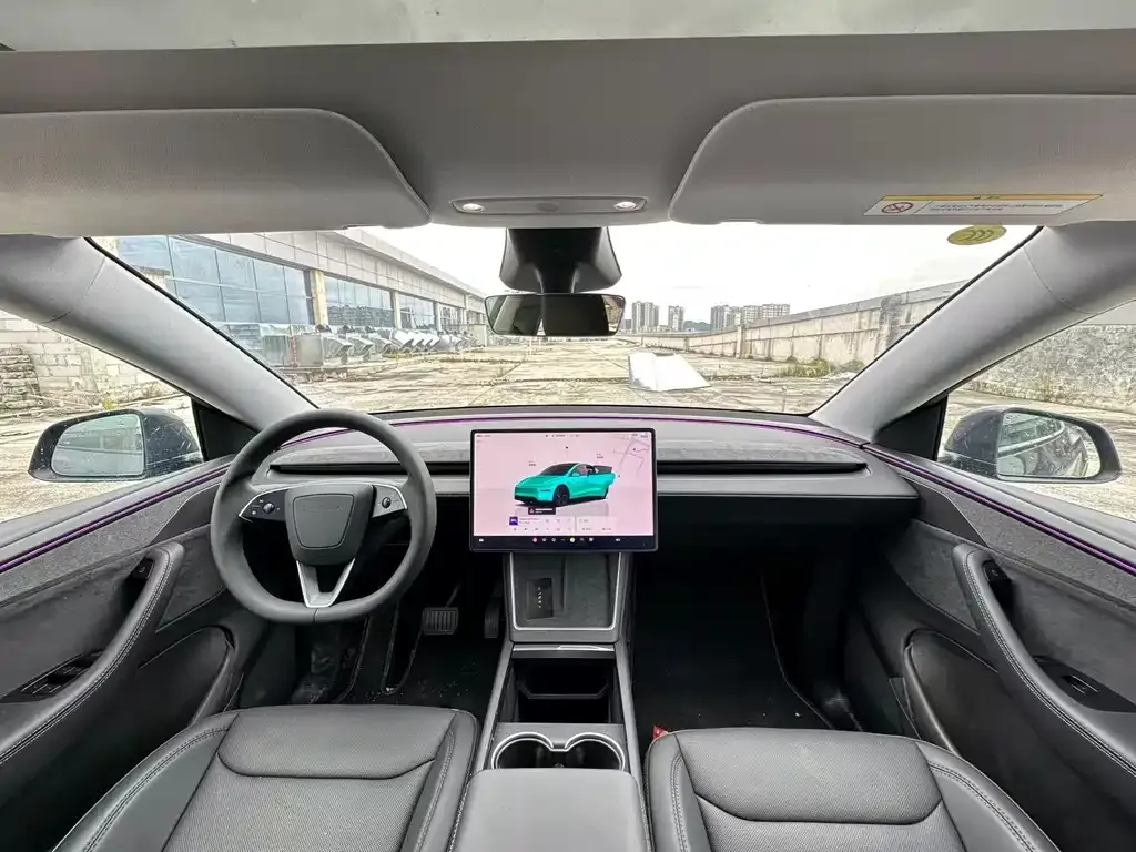 Tesla Model Y 2025 из CN, фото 2