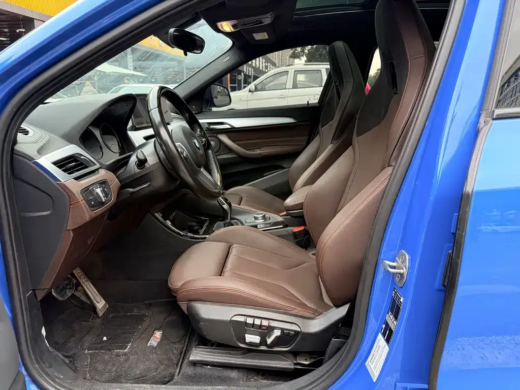 BMW X2 2023 из CN, фото 2