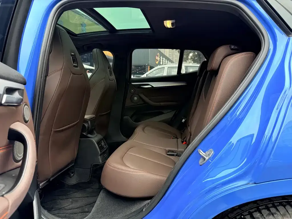 BMW X2 2023 из CN, фото 3