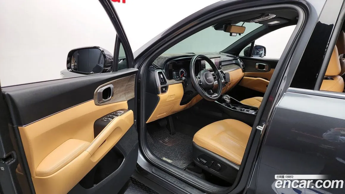 Kia Sorento — фото 8