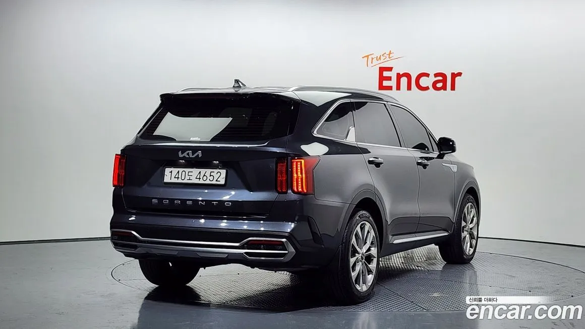 Kia Sorento — фото 5
