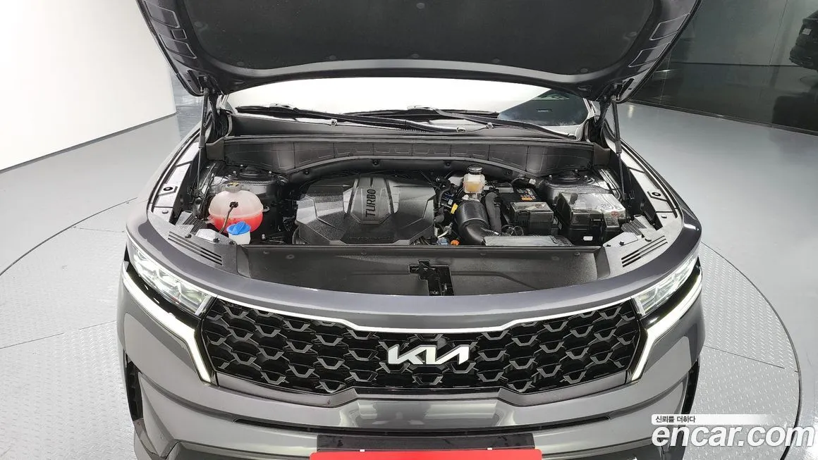 Kia Sorento — фото 9